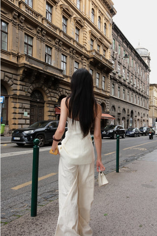 Flower embellished buckle white sets