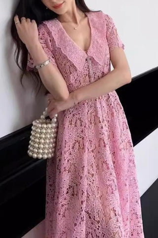 Lace floral midi dress in pink