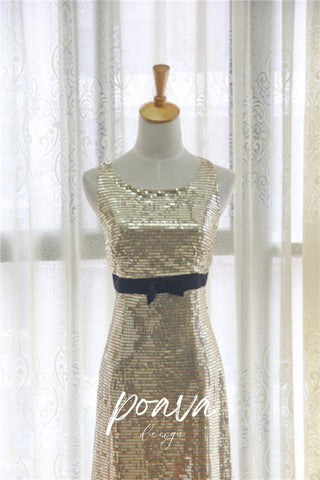 Sequin midi dress in gold