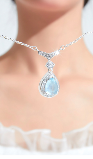 AQUAMARINE COLLARBONE NECKLACE