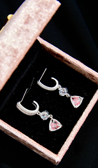 RED LOVE GEMSTONE EARRINGS