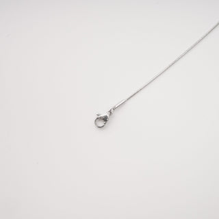 Thérèse silver drop necklace