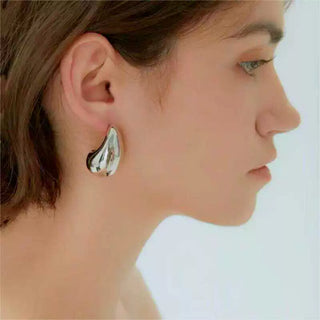 Teardrop earrings