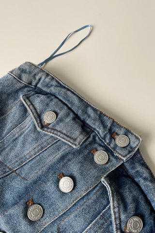 8-button denim tube top in blue