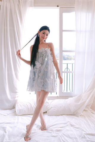 Tutu Light Blue Sleeveless Flower Diamond Short Doll Dress