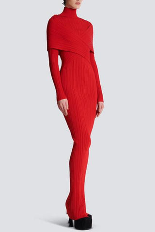 long sleeve pleated knit maxi dress in red