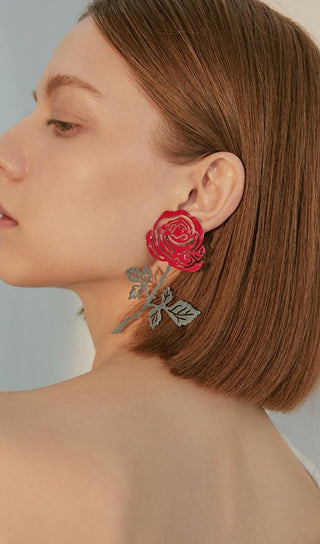 ROSE-COLORED HOLLOW FLOWER ALLOY EARRINGS