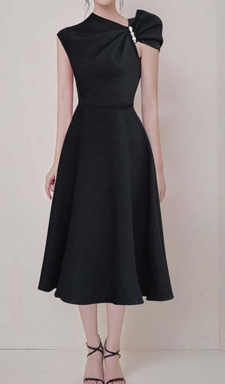 ASYMMETRIC SLEEVE PEARLS MIDI DRESS IN BLACK DRESS OH CICI