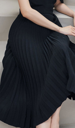 ASYMMETRICAL SLOPE NECK PLEATED MIDI DRESS IN BLACK