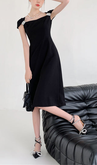 PEARL HALF SLEEVE BLACK FLOWING MIDI DRESS