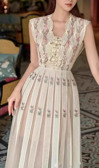 PEARL-EMBELLISHED SLEEVELESS FLORAL MIDI DRESS