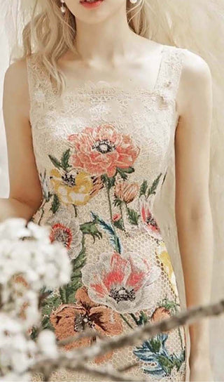 EMBROIDERY FLOWER LACE MIDI DRESS IN BEIGE